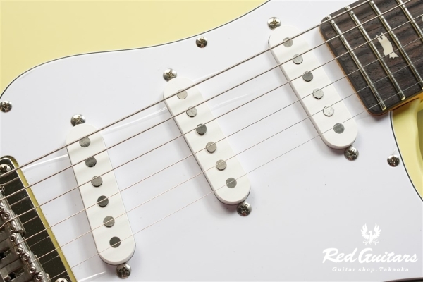 SE Silver Sky - Moon White